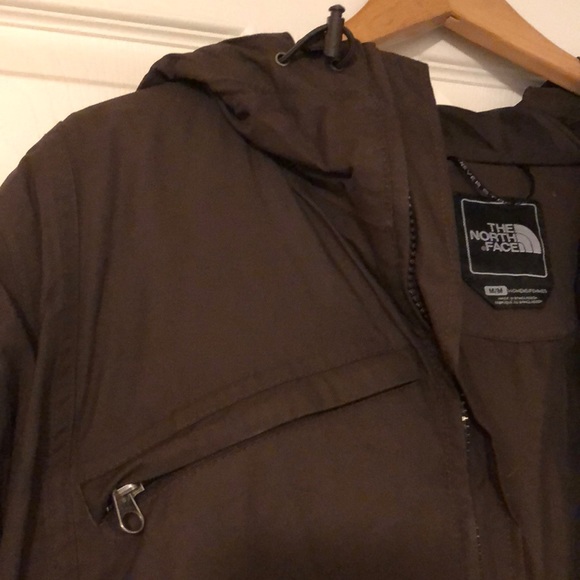The North Face Parka - Picture 4 of 8